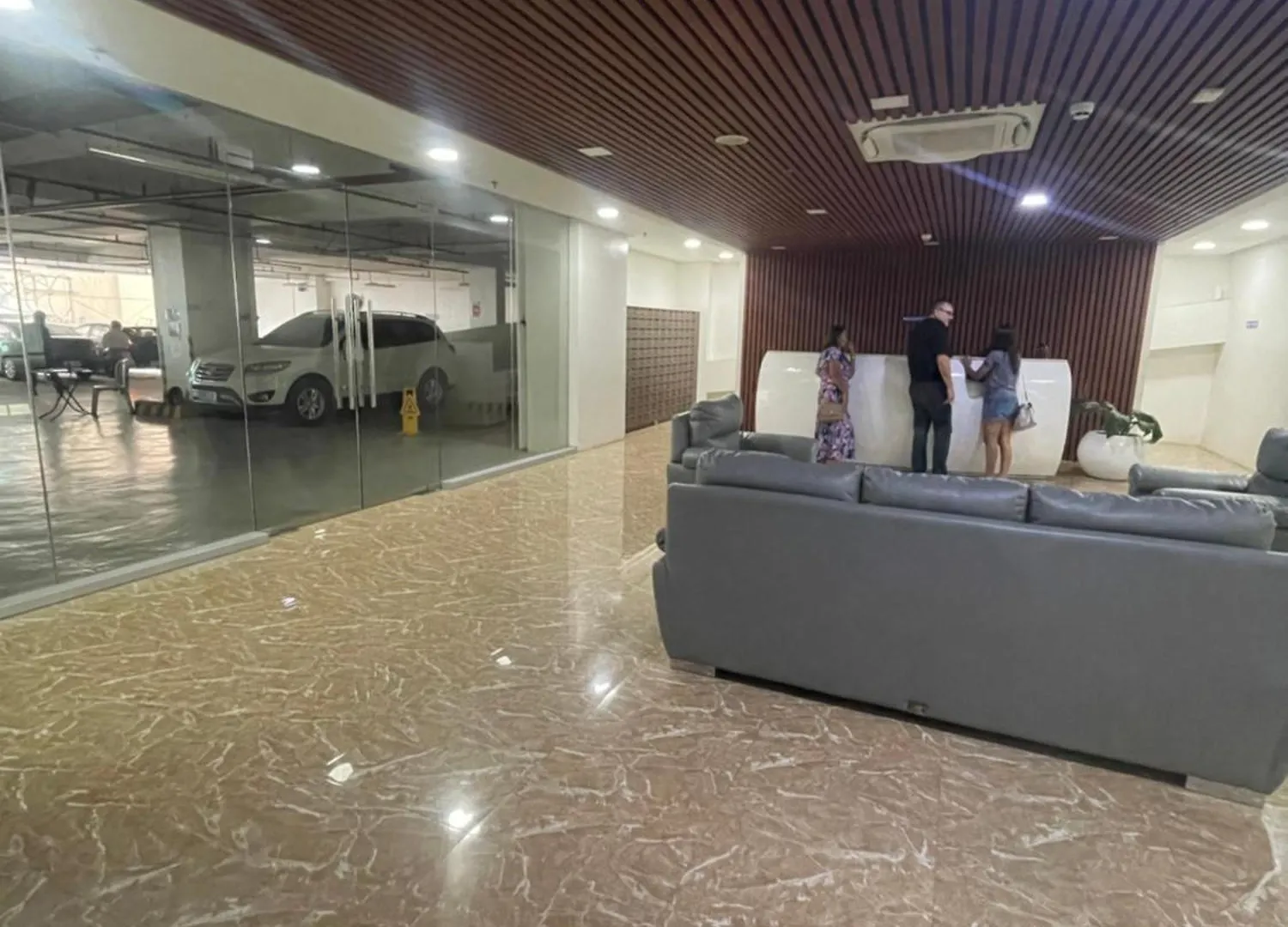 Inspiria 1803 Studio Unit With Balcony Beside Abreeza Mall Davao 0*,